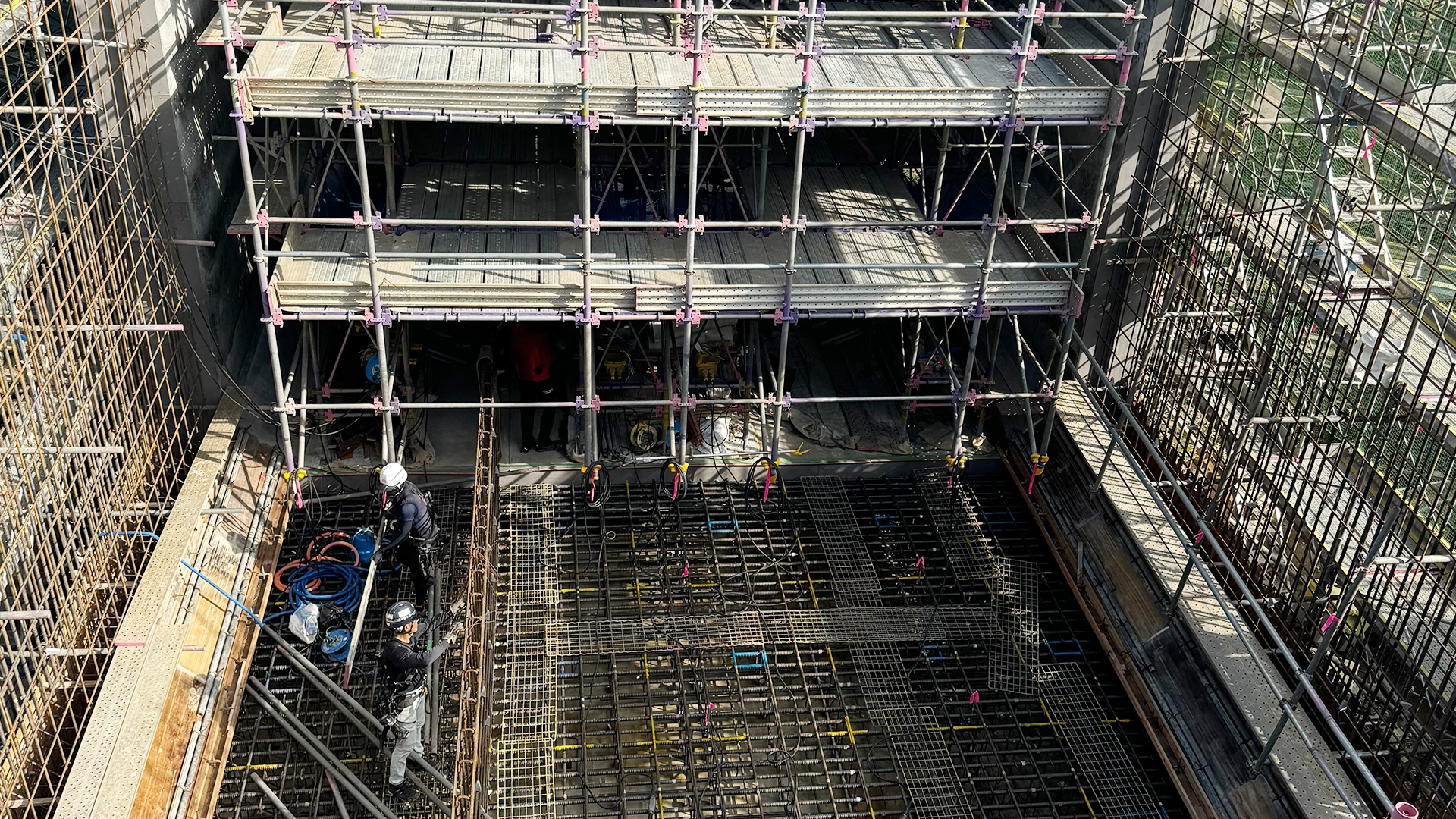 岩瀬工務店の型枠工事の様子